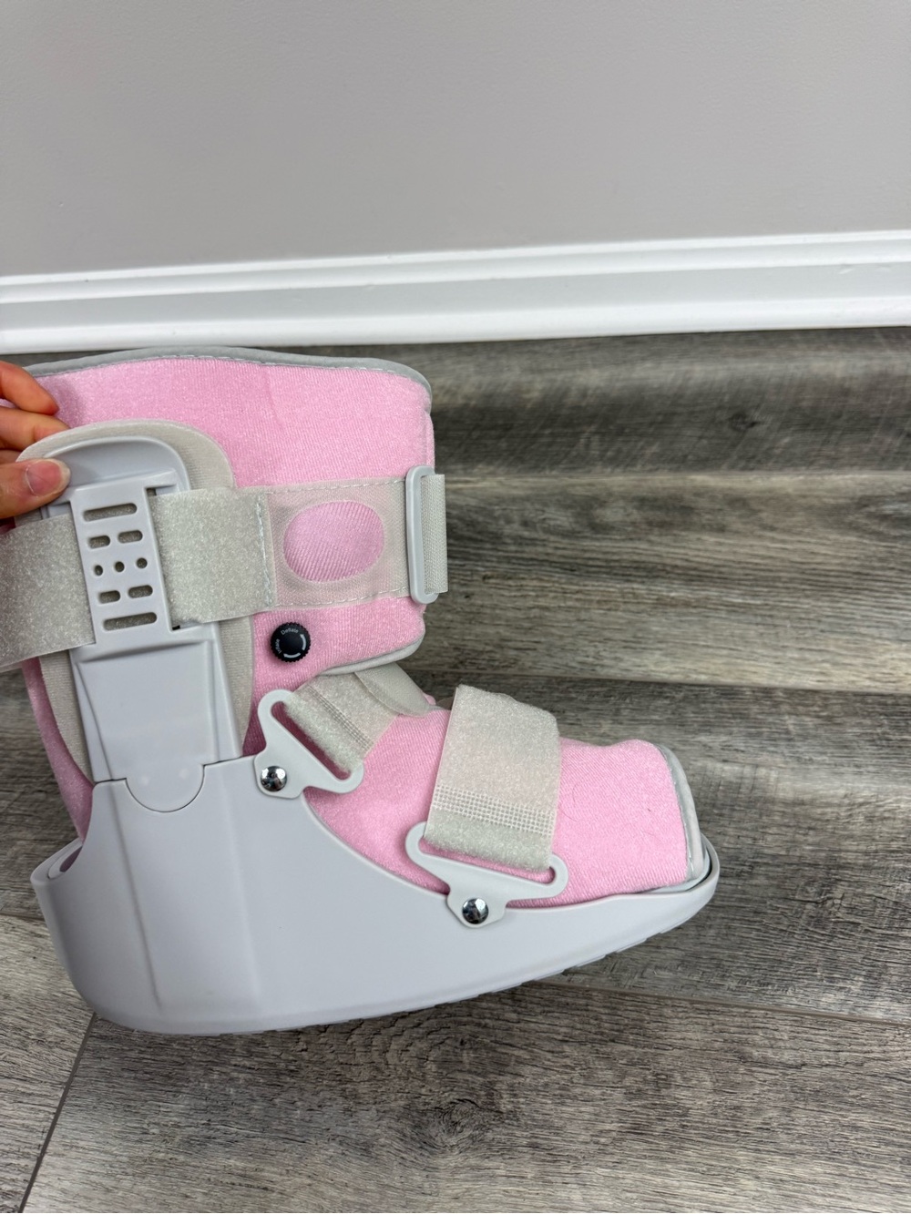 Amazon Pink CAM Walking Boot - Picture 7 of 16